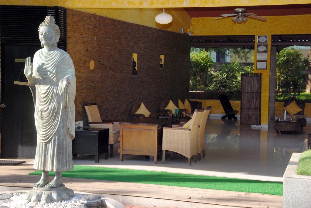 The Windflower Resort & Spa, Mysore Exterior photo